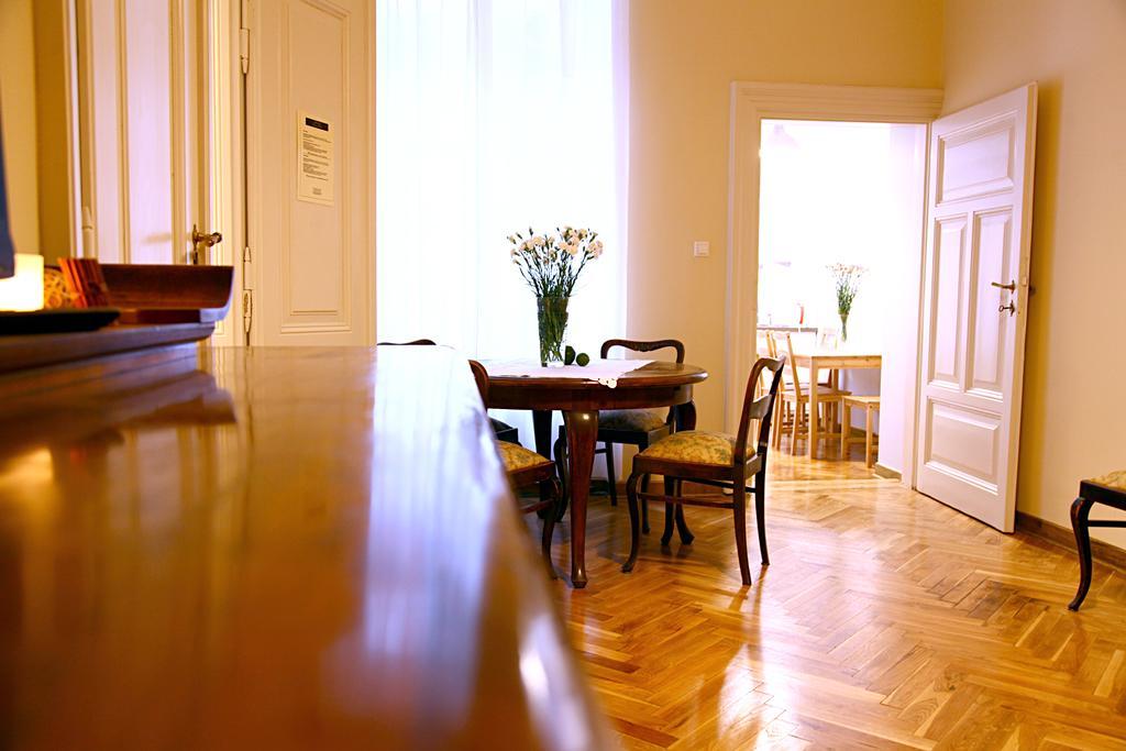 Apartamenty Muzyczny Krakow Luaran gambar