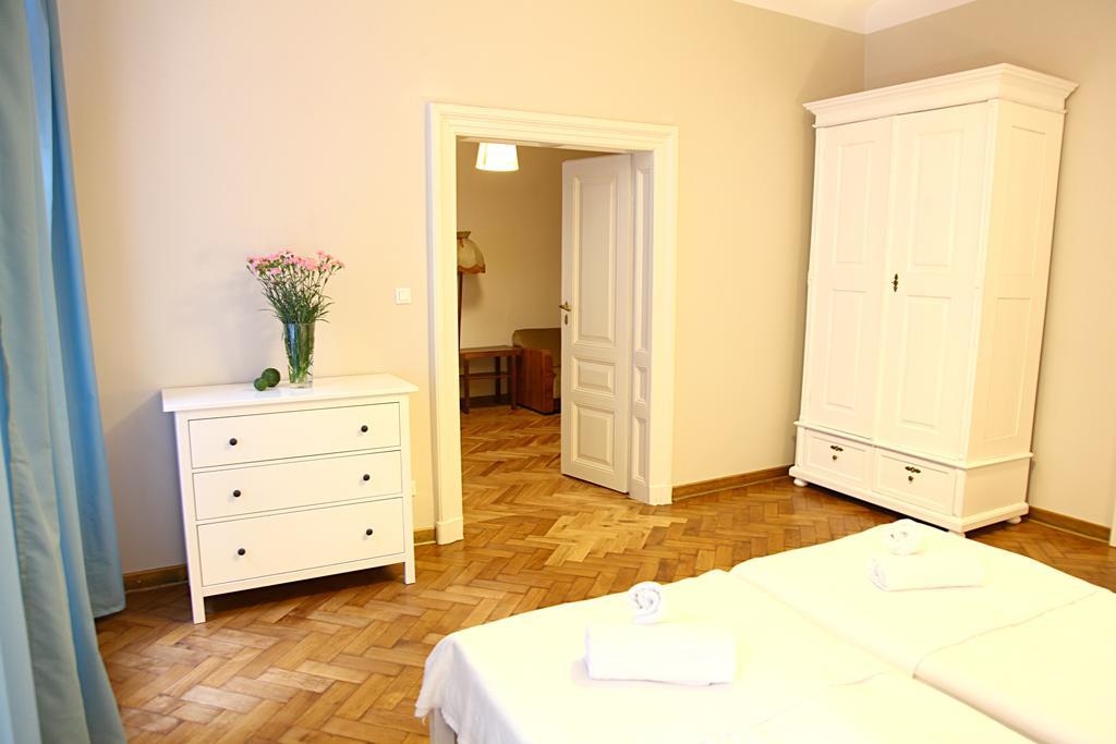 Apartamenty Muzyczny Krakow Luaran gambar