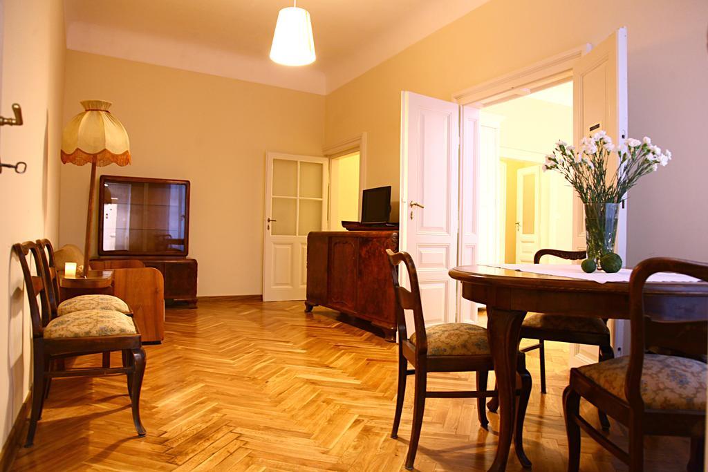 Apartamenty Muzyczny Krakow Luaran gambar