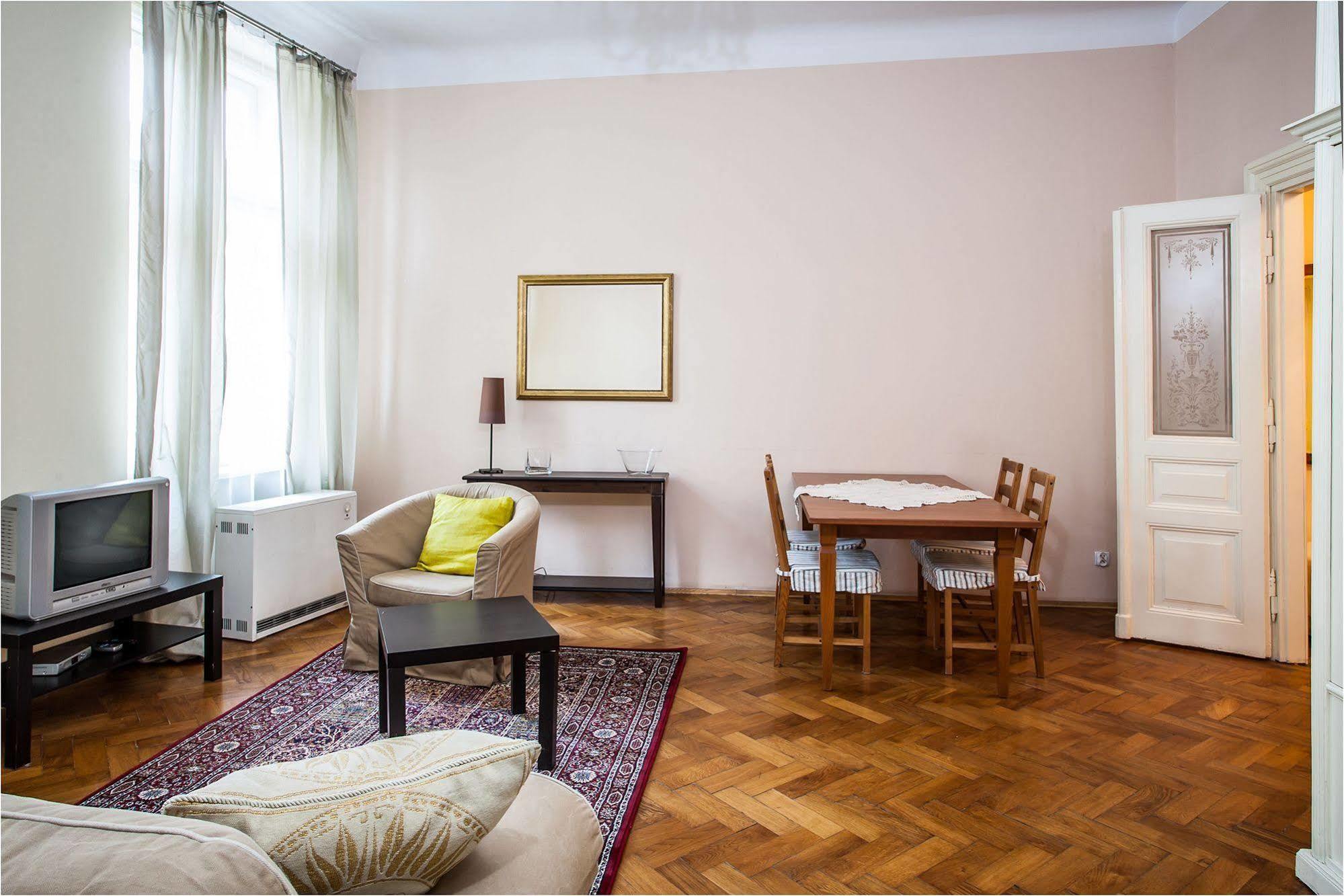 Apartamenty Muzyczny Krakow Luaran gambar