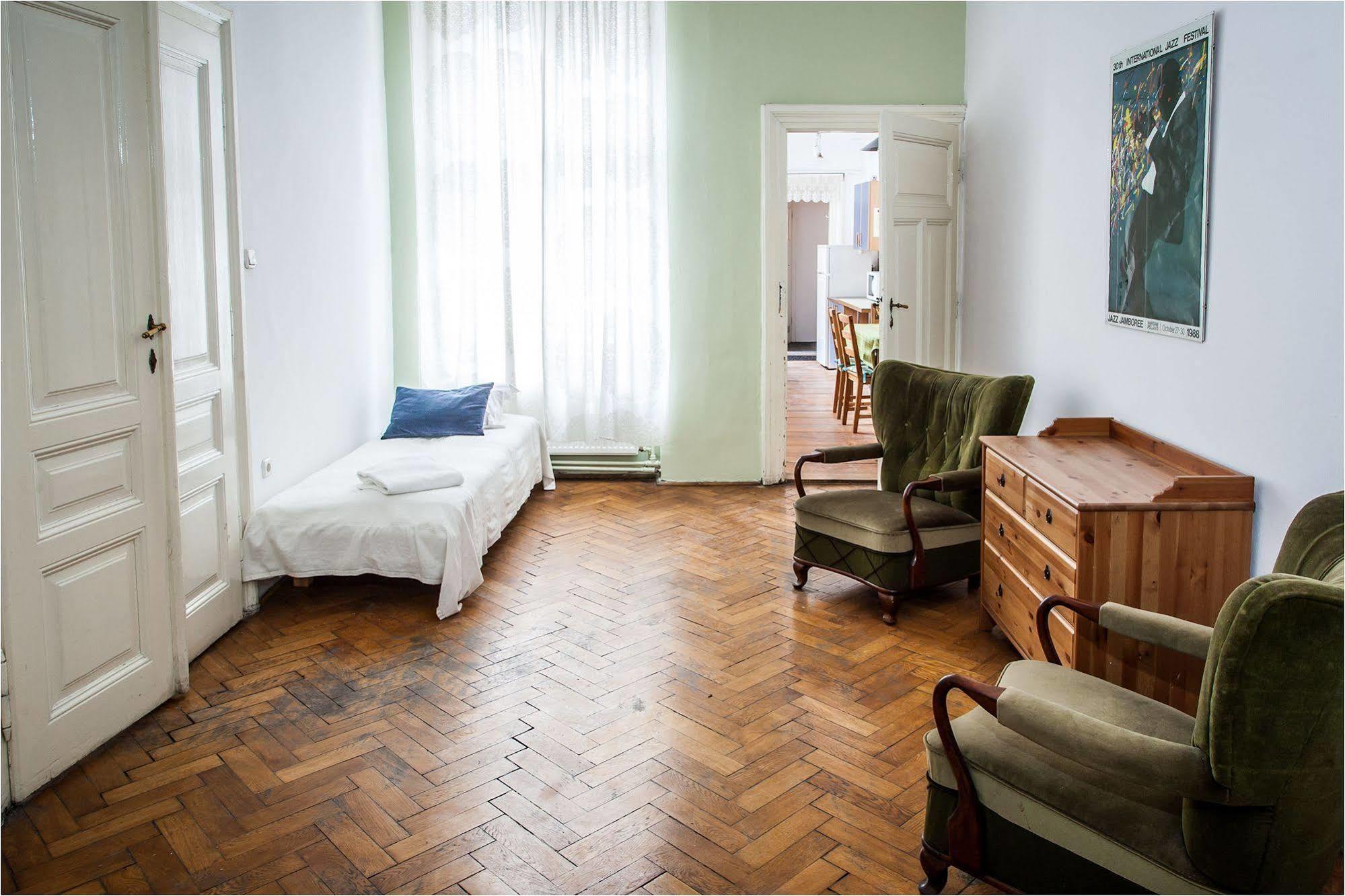 Apartamenty Muzyczny Krakow Luaran gambar