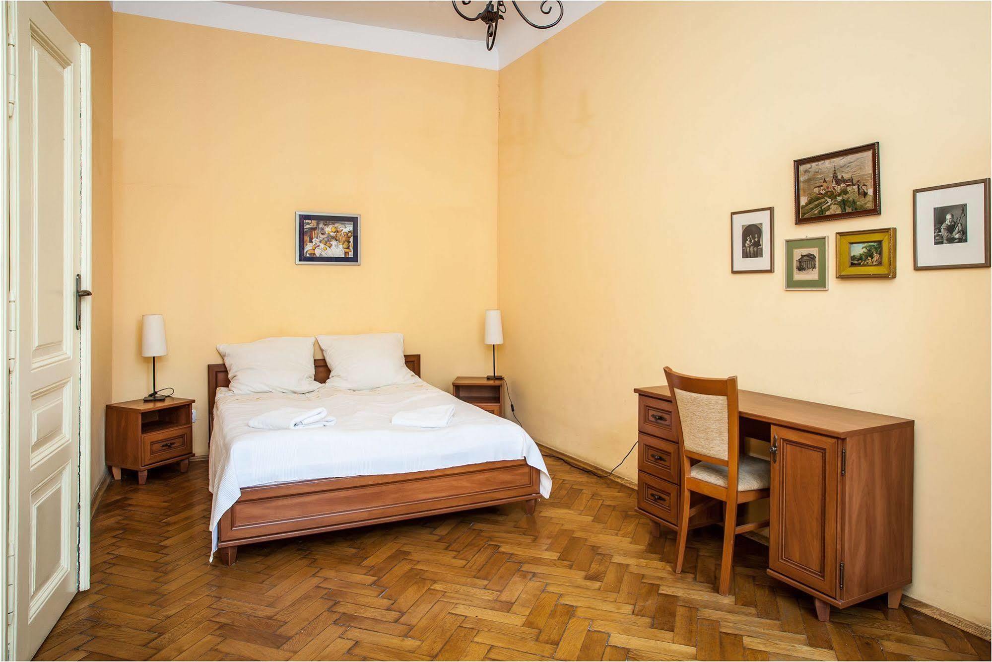 Apartamenty Muzyczny Krakow Luaran gambar